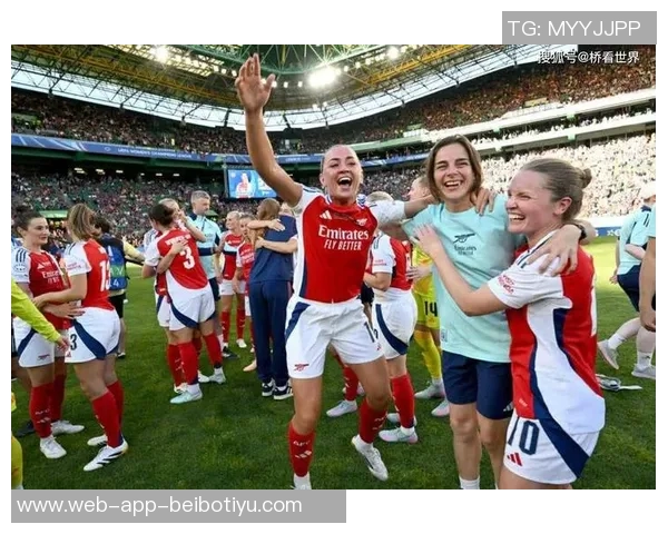 女足欧冠首轮精彩纷呈巴萨大胜拜仁皇马轻取罗马阿森纳遭里昂逆转